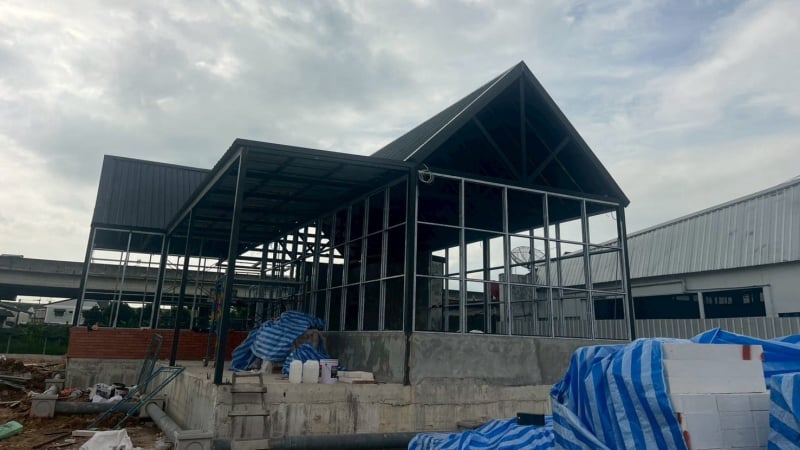 งานก่อสร้าง Cafe Amazon สาขา ถนนจตุโชติ